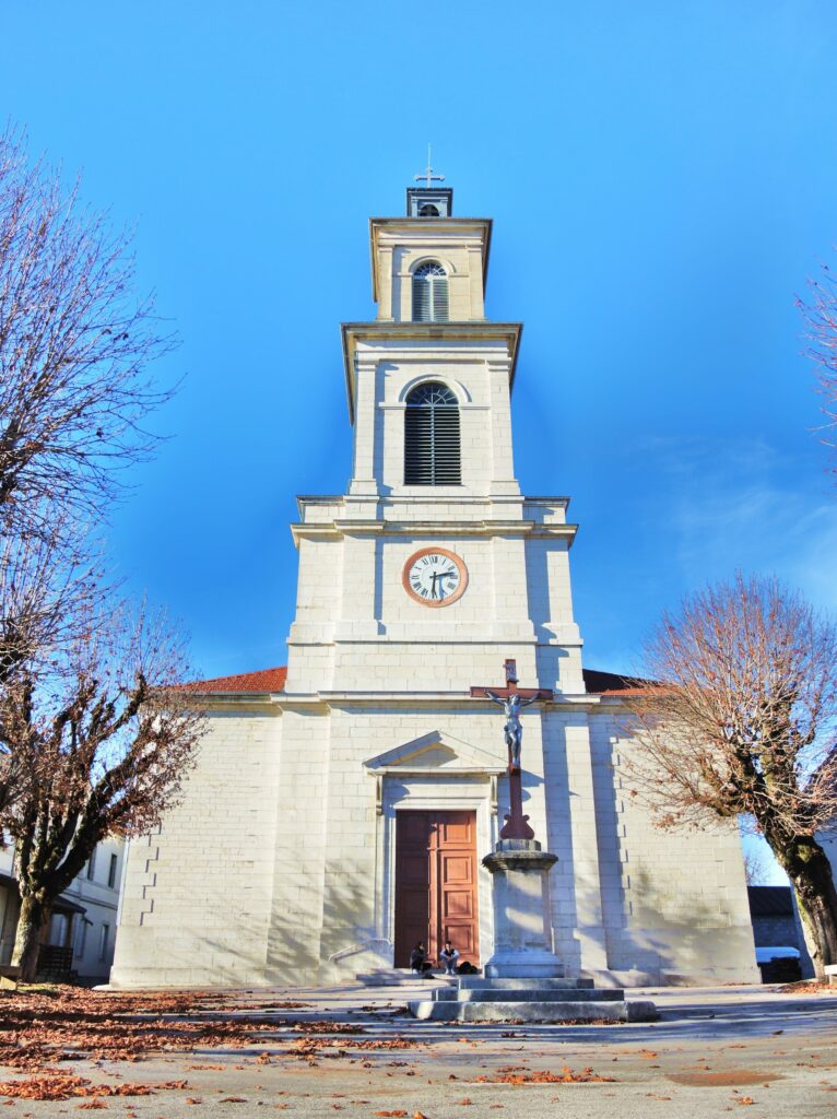 Eglise de Frasne - Commons